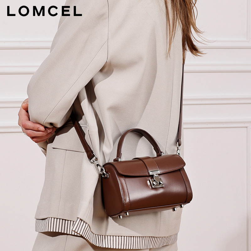 Interior Design Korean Style - LOMCEL 608 韓国風スナップロック式小型長方形バッグ 2026年新作 レディース向けおしゃれハンドバッグ、ユニークなデザイン、高級感