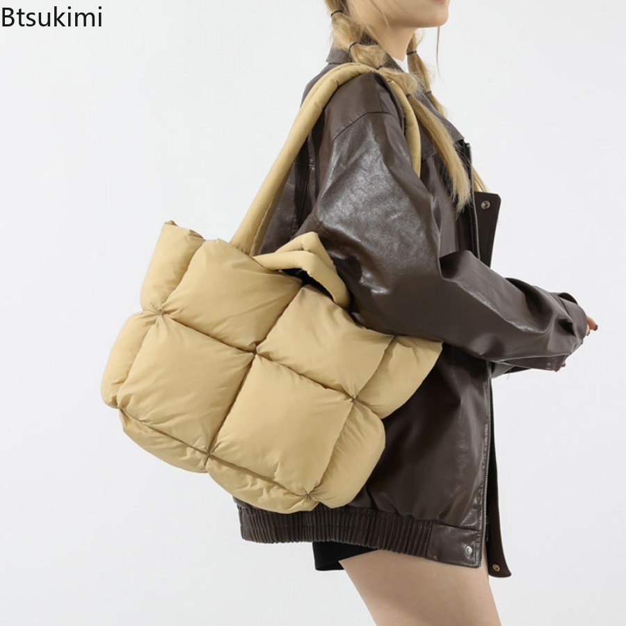 Interior Design Warm - ファッションソフトパファートートバッグデザイナーキルティング女性ショルダーバッグナイロンパッド入りレディースハンドバッグダウンコットン暖かい冬ショッパーバッグ