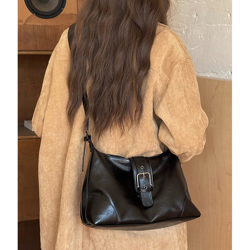 2026年レディースヴィンテージニッチデザインハンドバッグ女 - Interior Design Vintage Style のレビューと価格