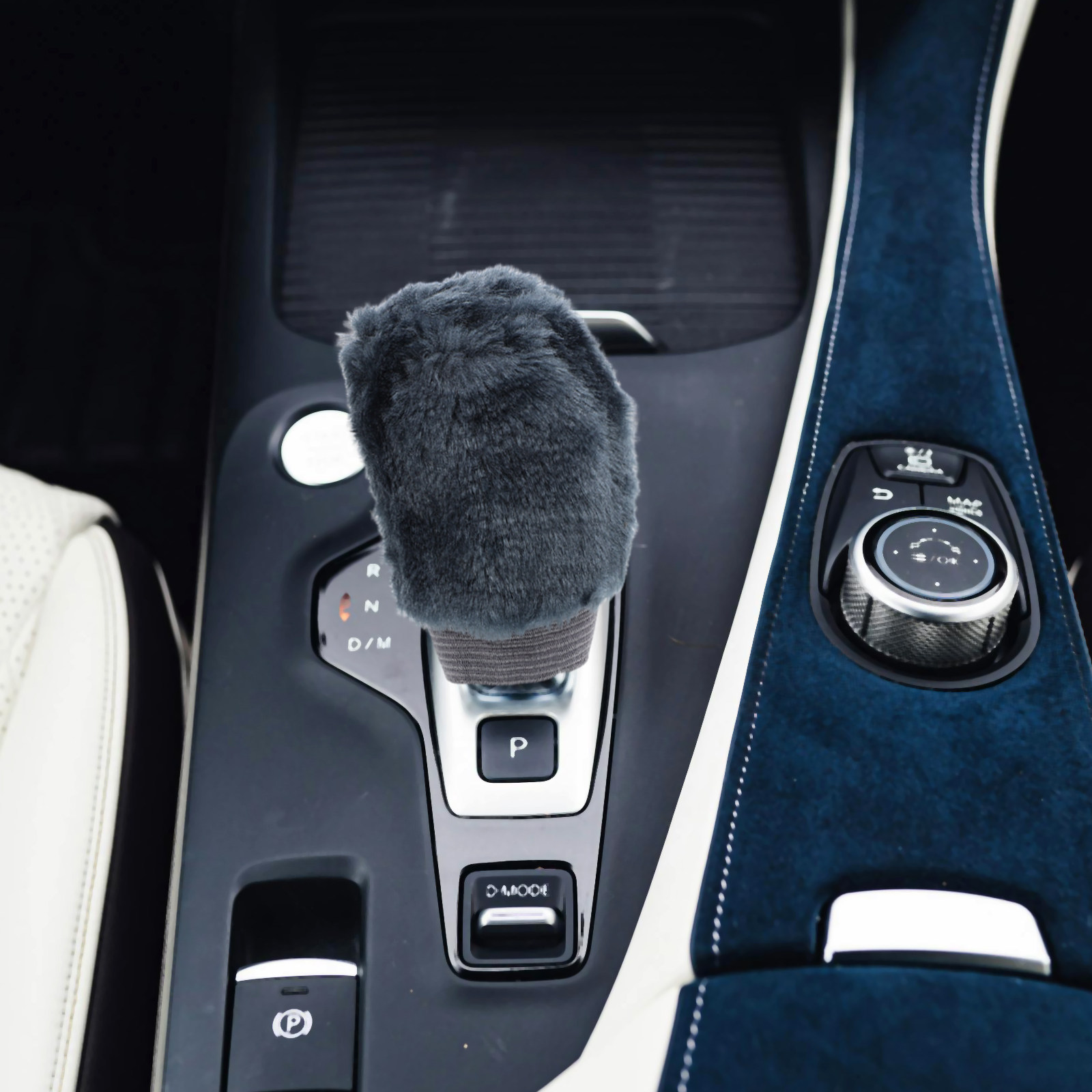 1セットの冬用暖かいシフトノブカバーとハンドブレーキカバー。 - Interior Design Warm のレビューと価格