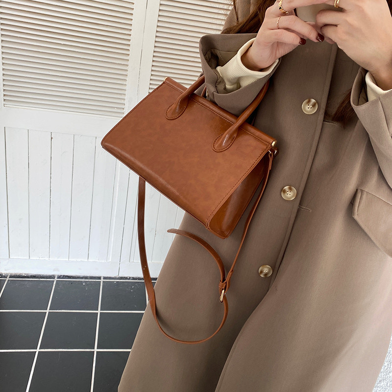 ヴィンテージ風オイルワックス加工のレディースハンドバッグ。韓 - Interior Design Vintage Style のレビューと価格