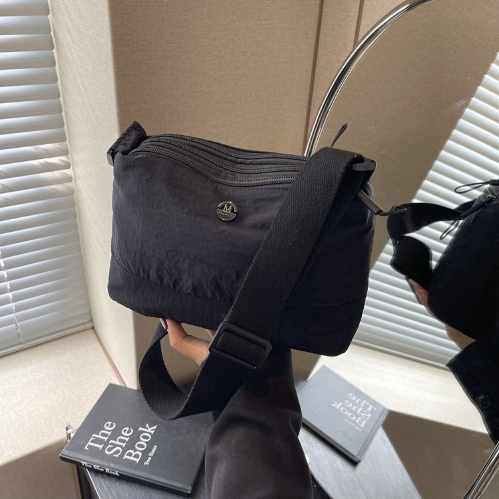多機能ナイロンクロスボディバッグニッチデザイン韓国スタイル防 - Interior Design Korean Style のレビューと価格