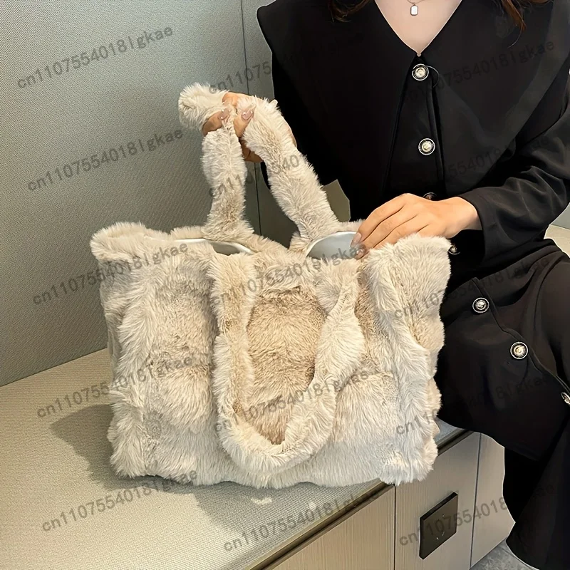 女性用ワンショルダー暖かいプラッシュトートバッグ、大容量の毛 - Interior Design Warm のレビューと価格